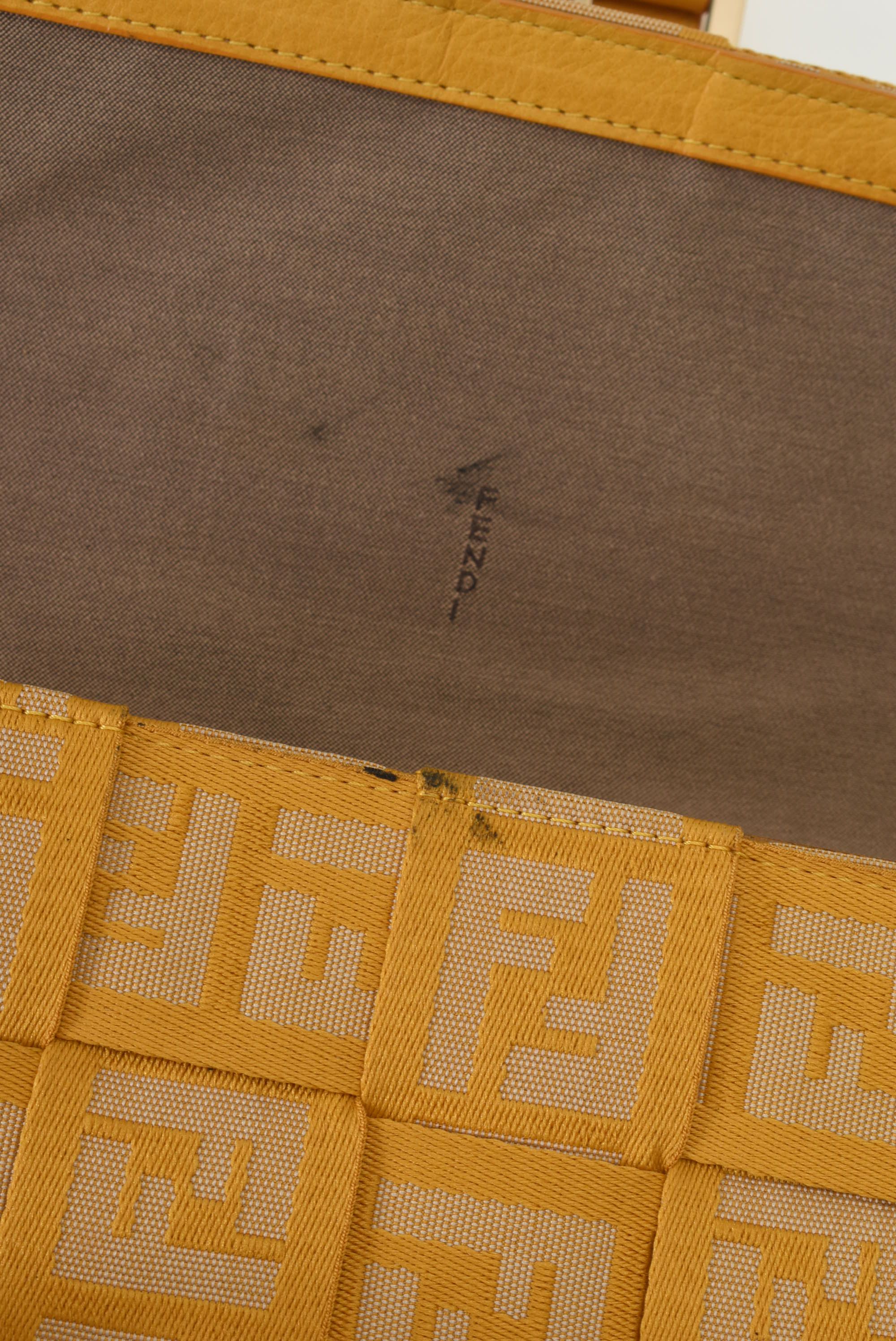 Belt Hand Bag Yellow, Zucca Nylon — view 5