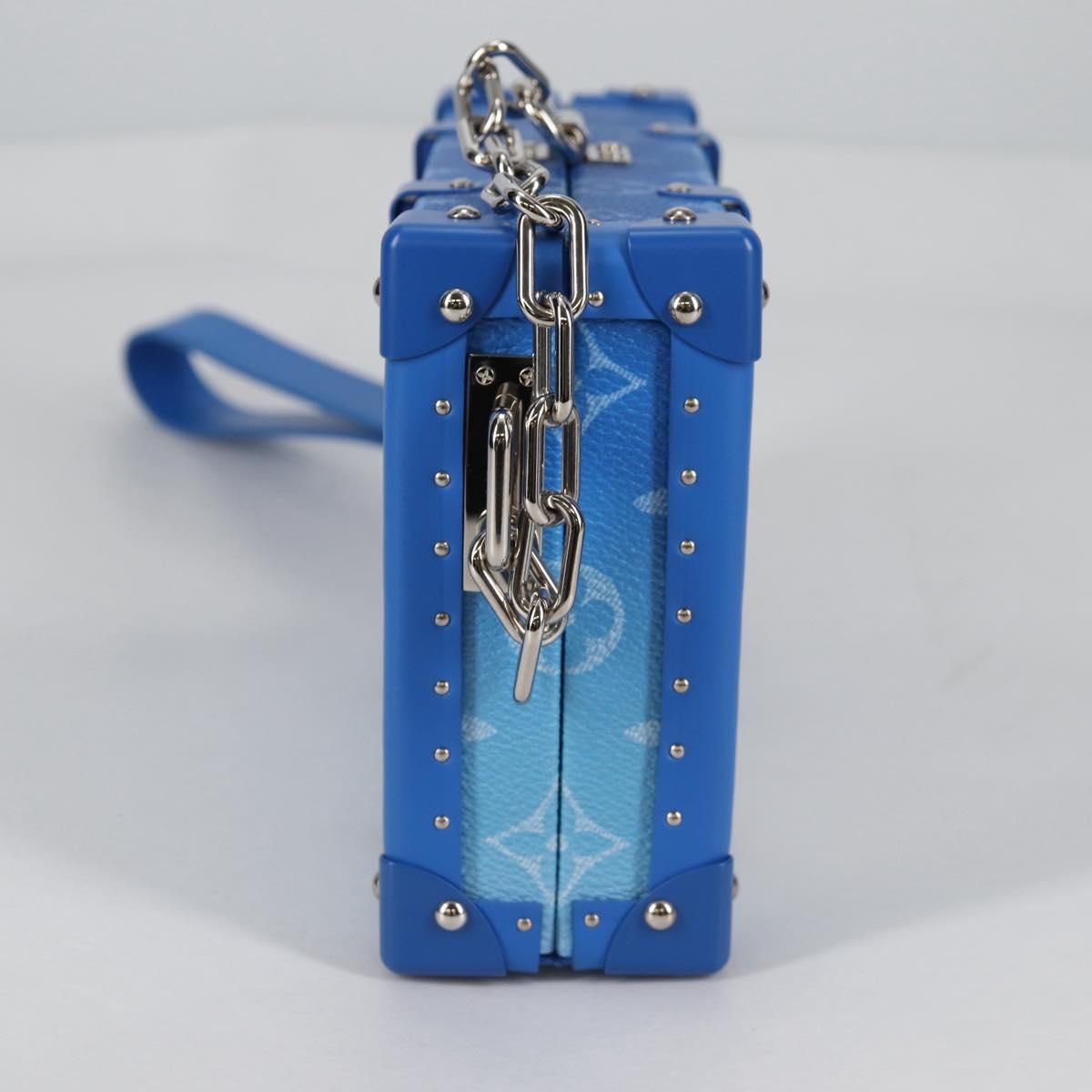 Clouds Trunk Clutch Blue White M 20403 Auth, Blue — view 3