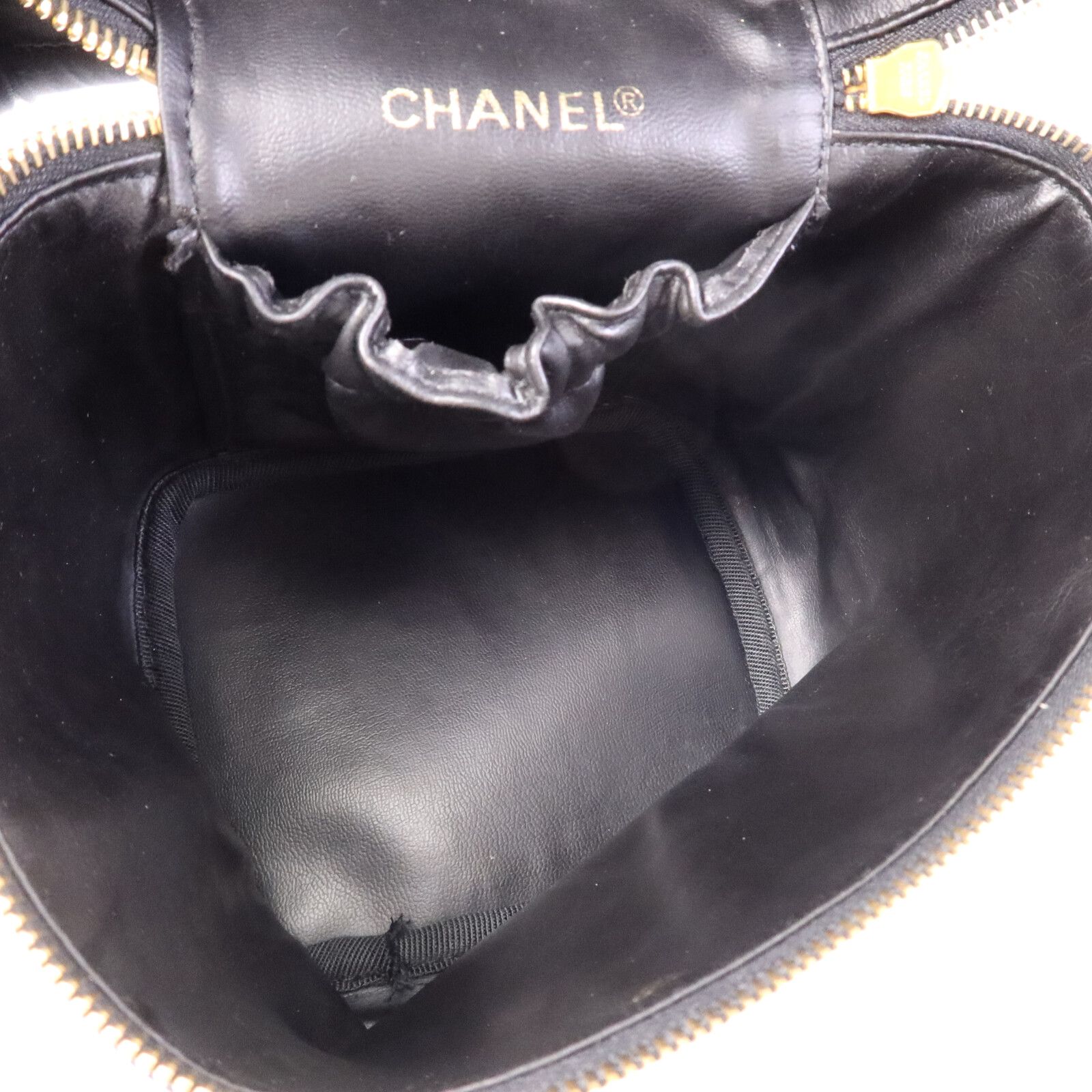 Vertical Vintage Vanity Case, Black — view 5