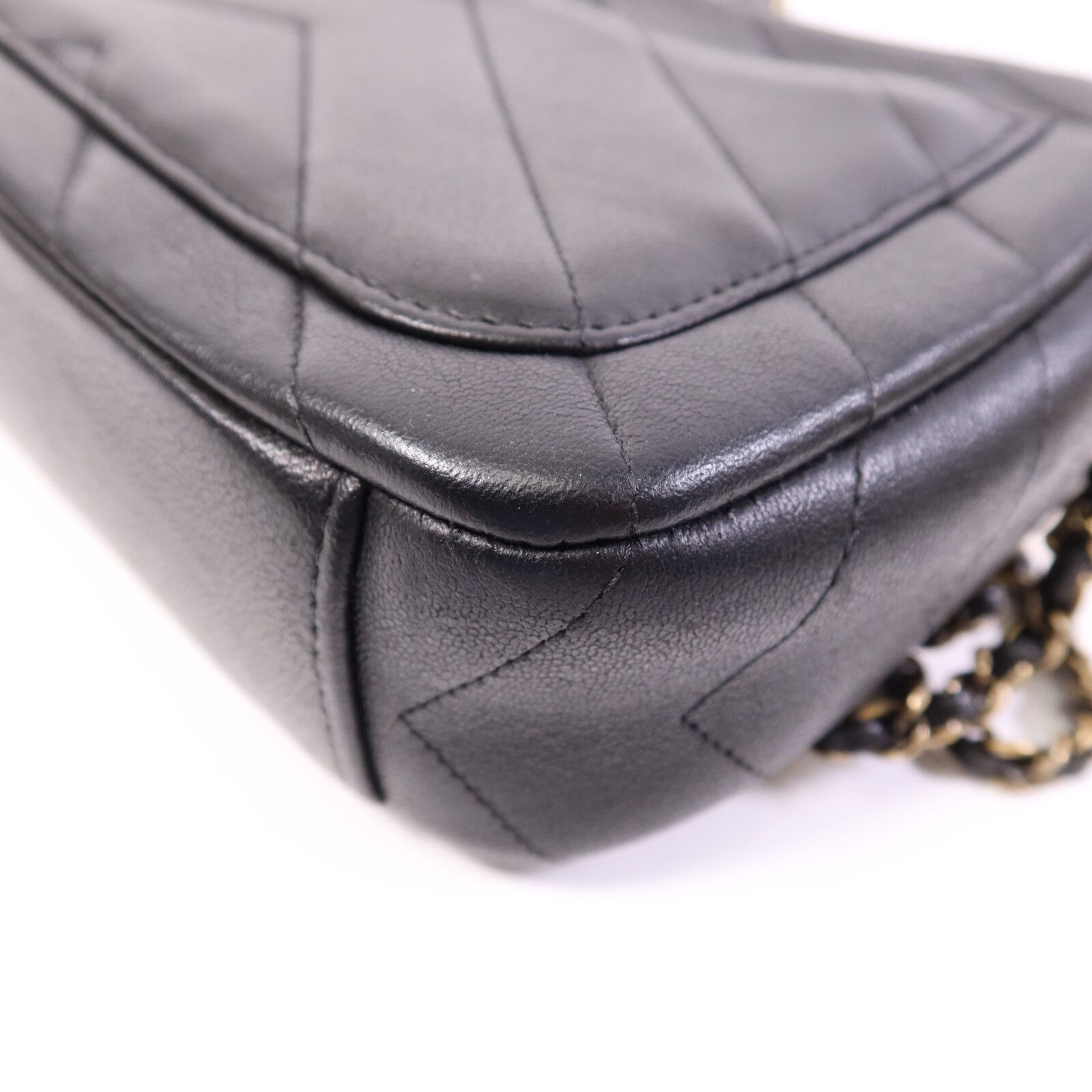 Cruise 2016 Herringbone (Chevron) Leather Camera Case — view 13