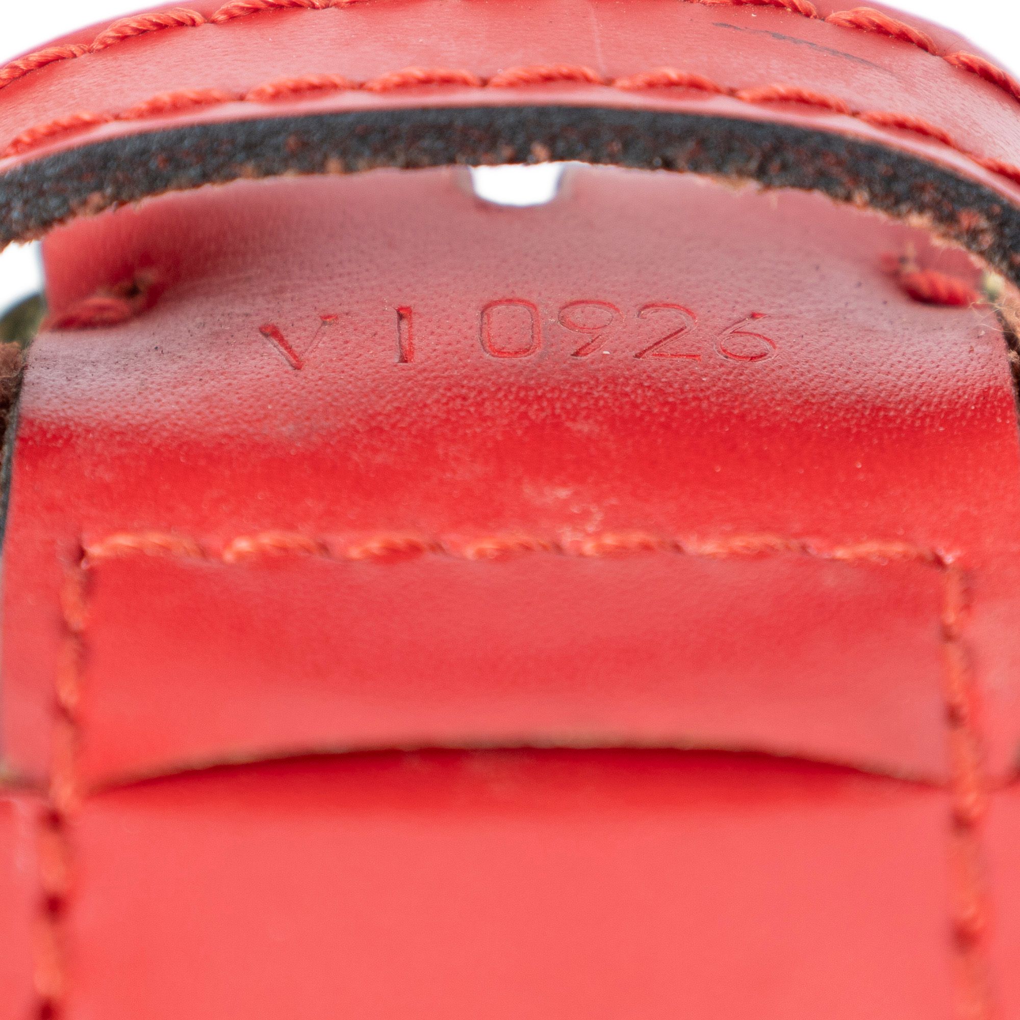 Sac D'Epaule PM Red Epi Golden Brass — view 10