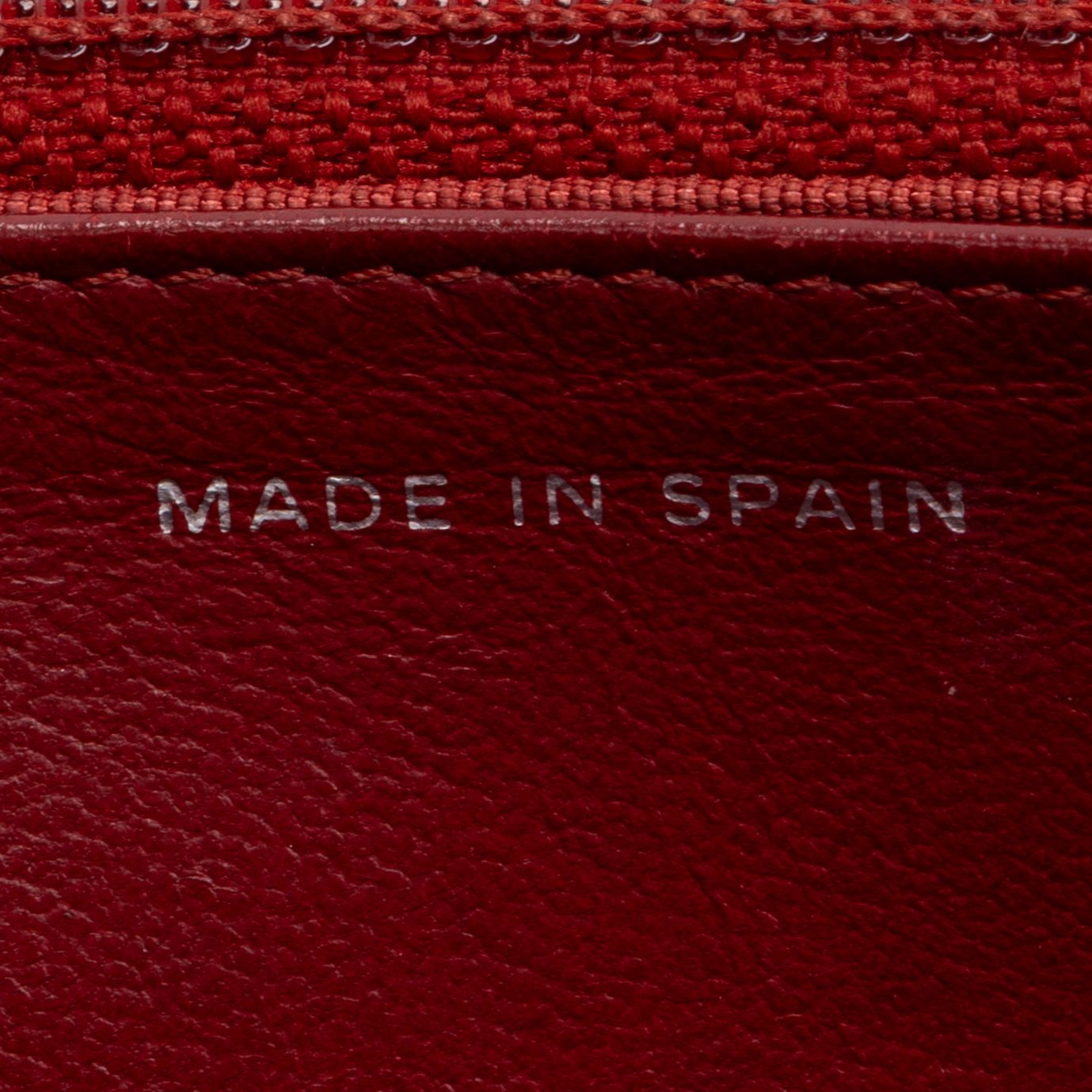 Classic Wallet on Chain Red Quilted Lambskin Leather Silver — view 10