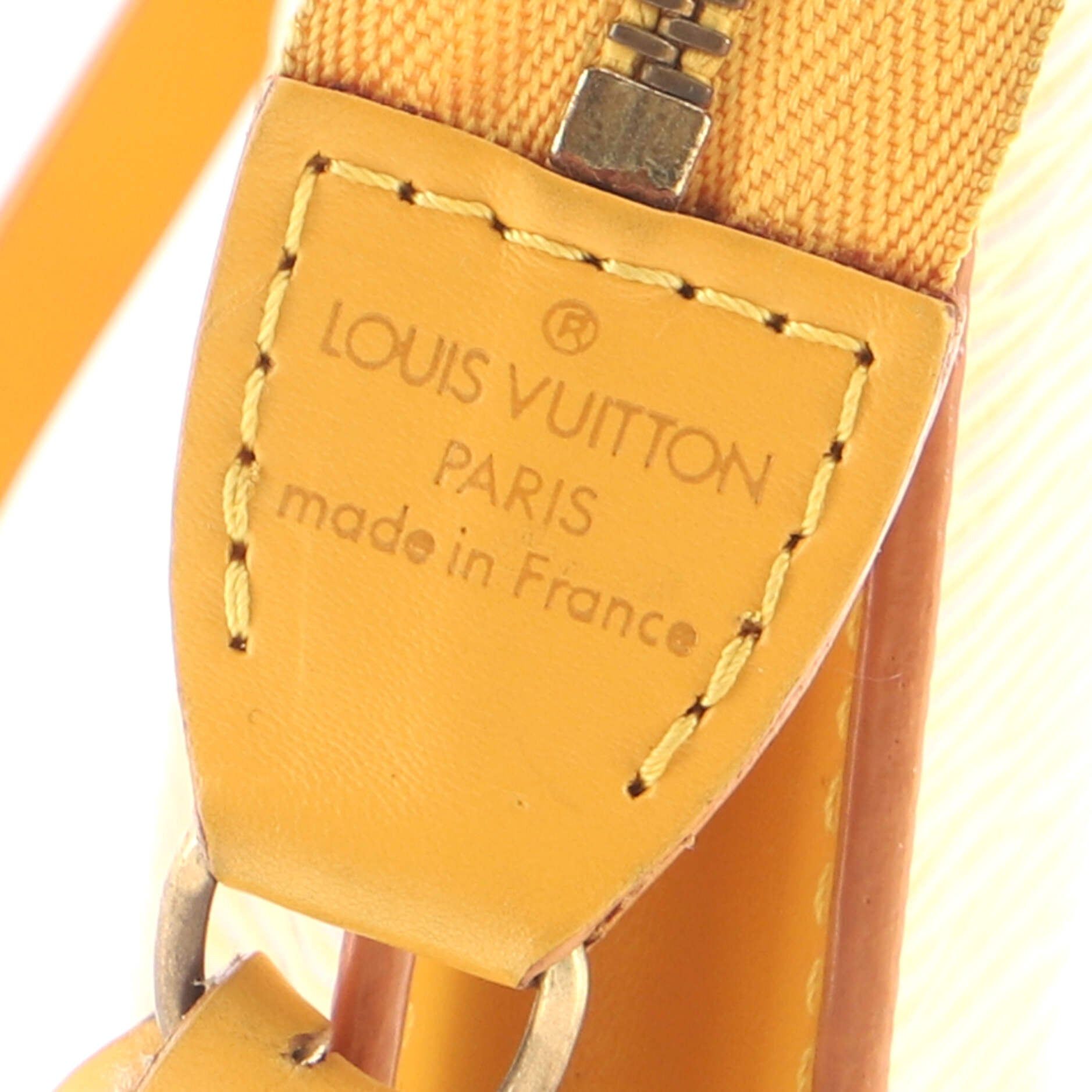 Pochette Accessoires Epi Leather — view 7