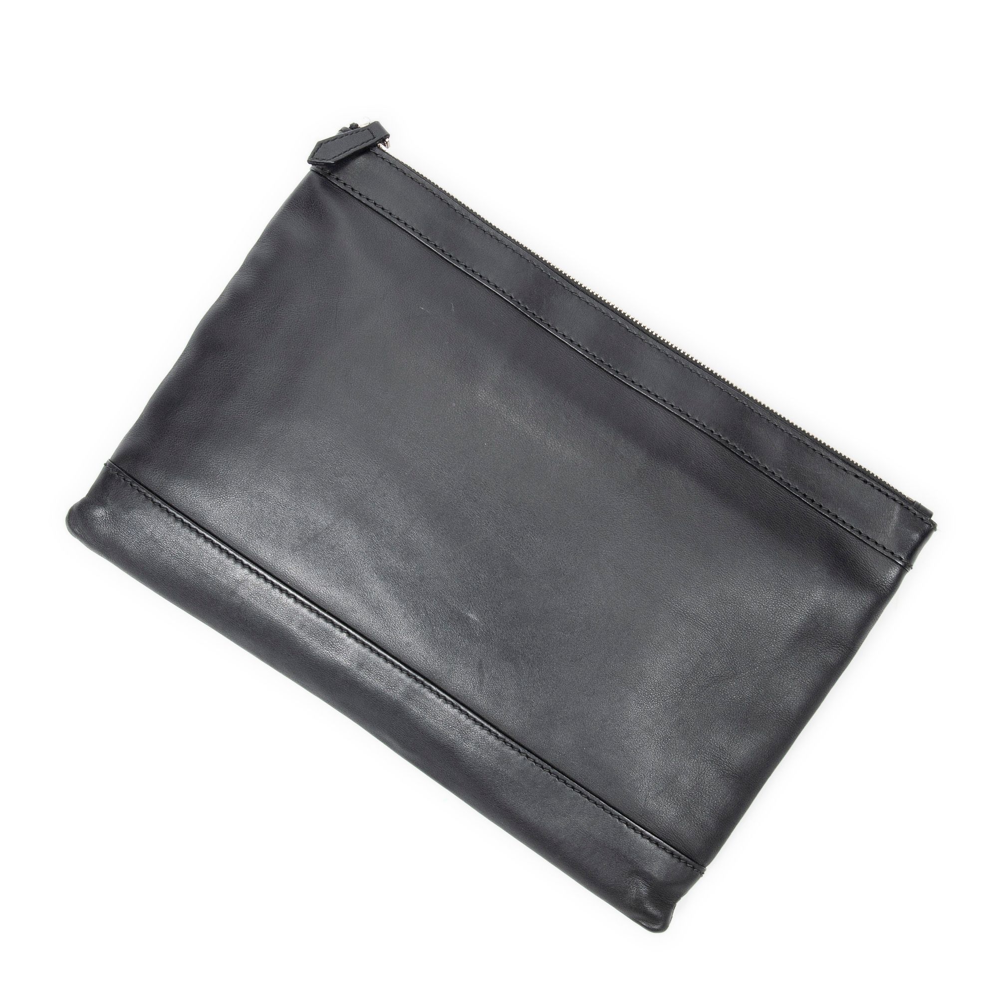 M Navy Clip Pouch  Logo Embossed Leather — view 2