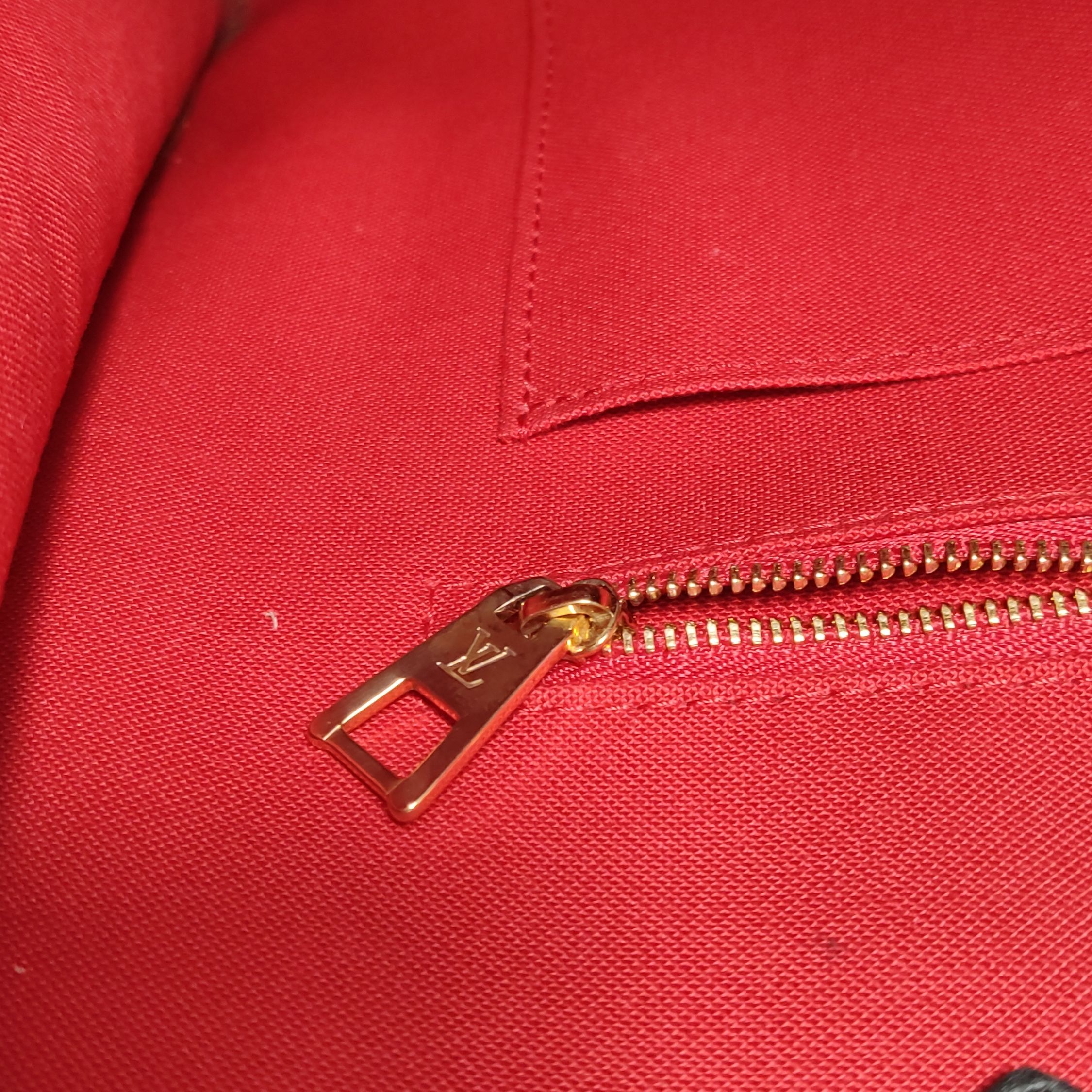 OnTheGo NM MM, Monogram Giant — view 11