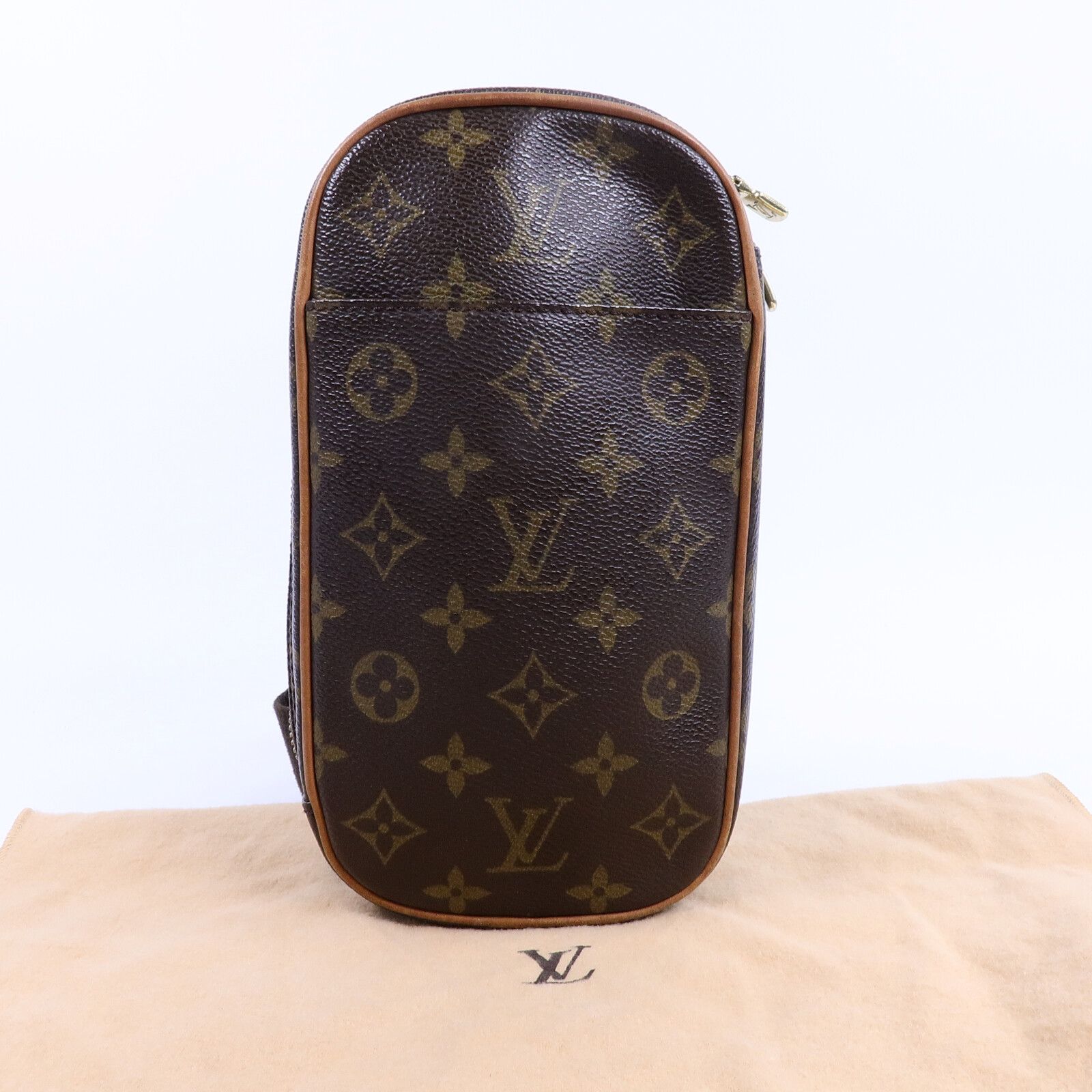 Pochette Gange, Monogram — view 10