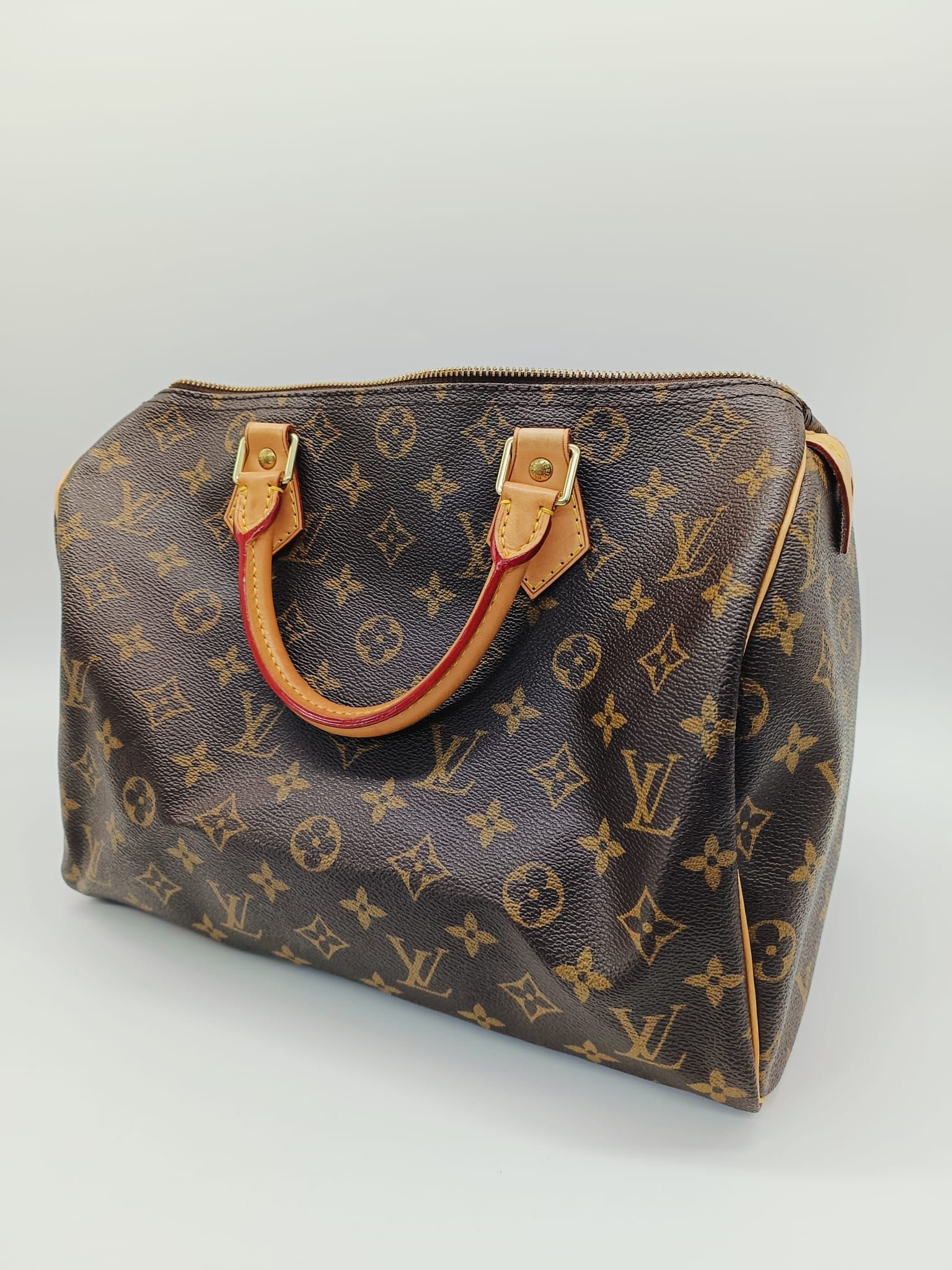 Speedy 30, Monogram — view 2