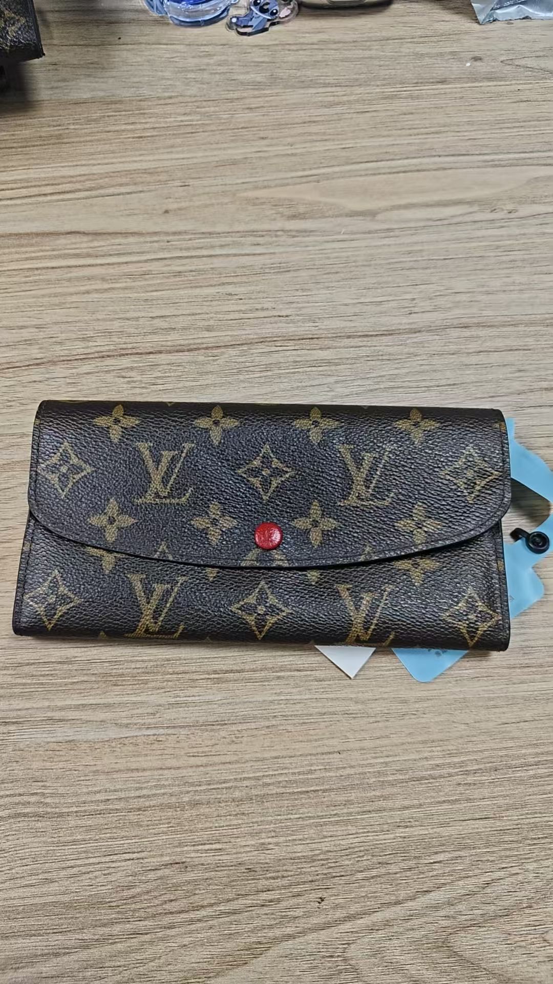 Emilie Wallet, Monogram — view 5