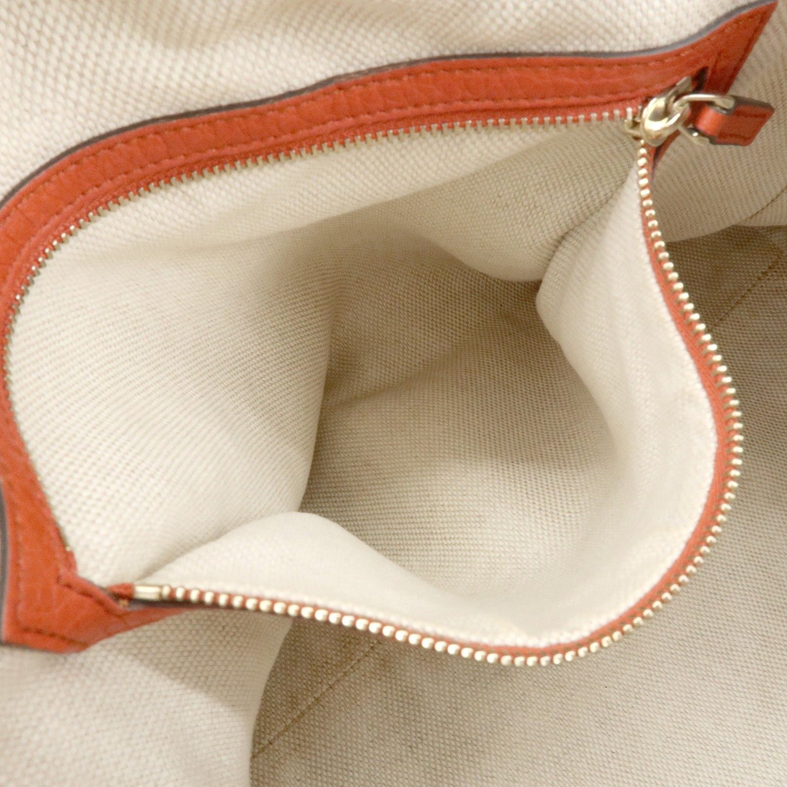 SOHO Interlocking G Leather Tote Bag Hand Bag Orange 282309 — view 19