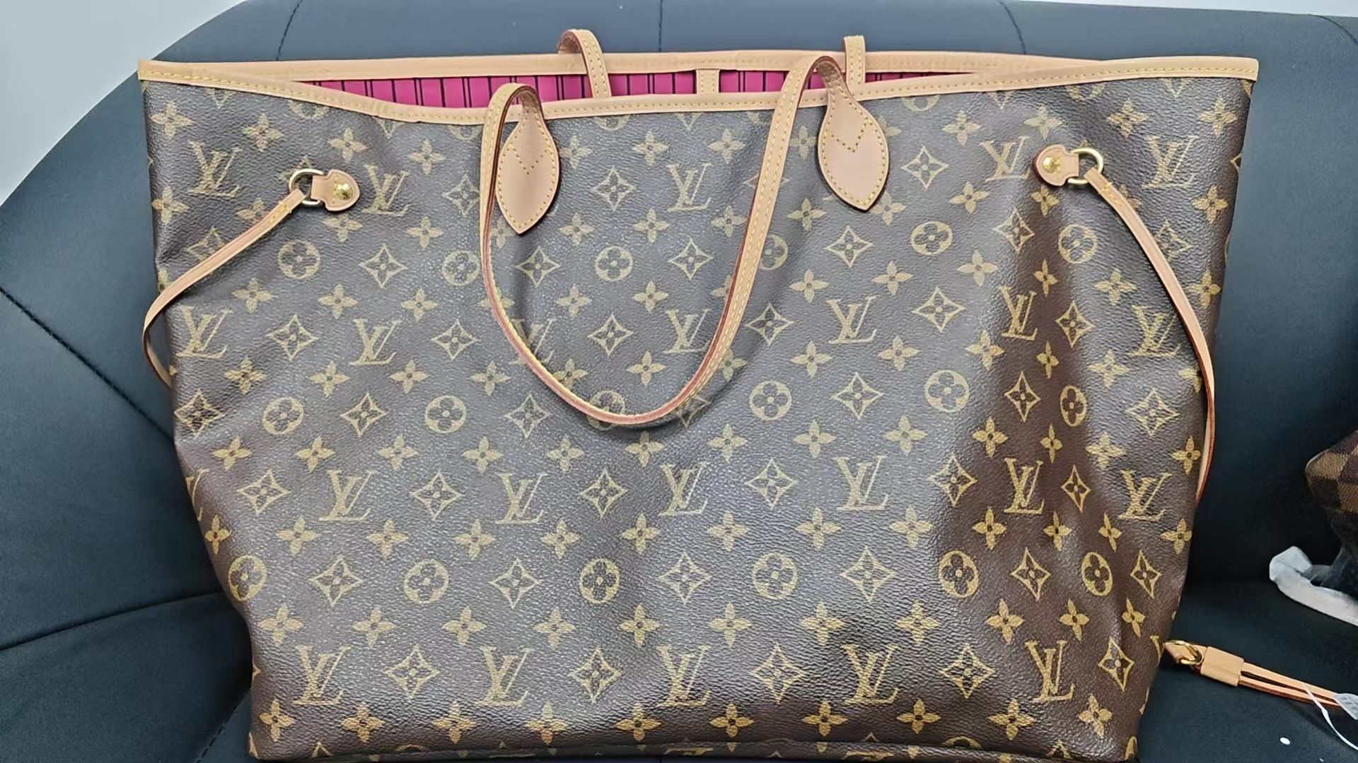 Neverfull NM GM, Monogram — view 5