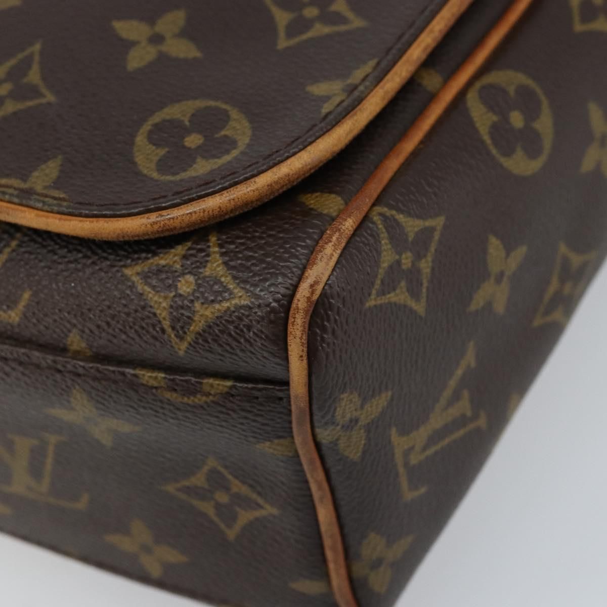 Abbesses Messenger, Monogram — view 9