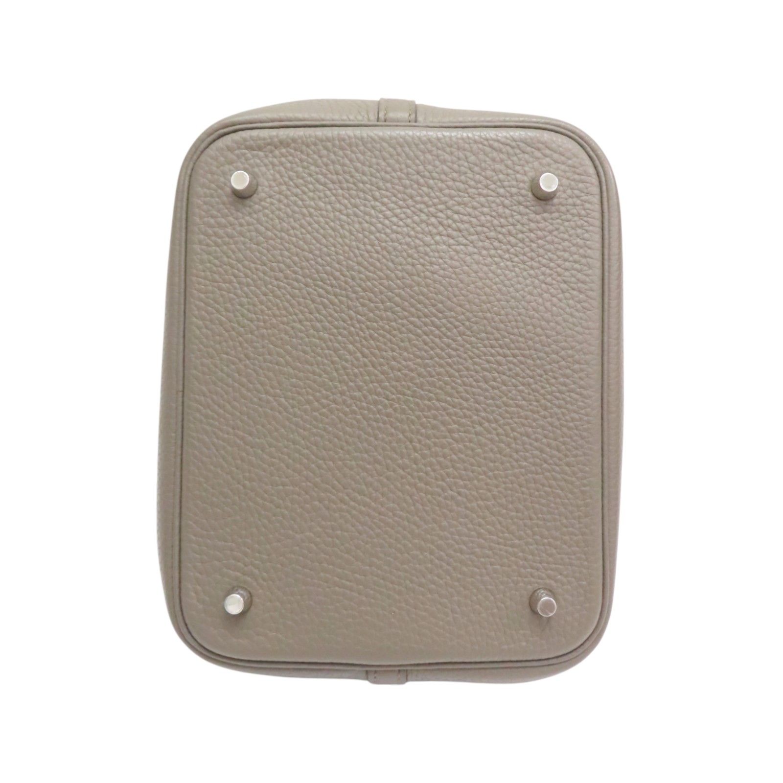 Taurillon Leather Picotin Lock 22 w/PHW — view 4