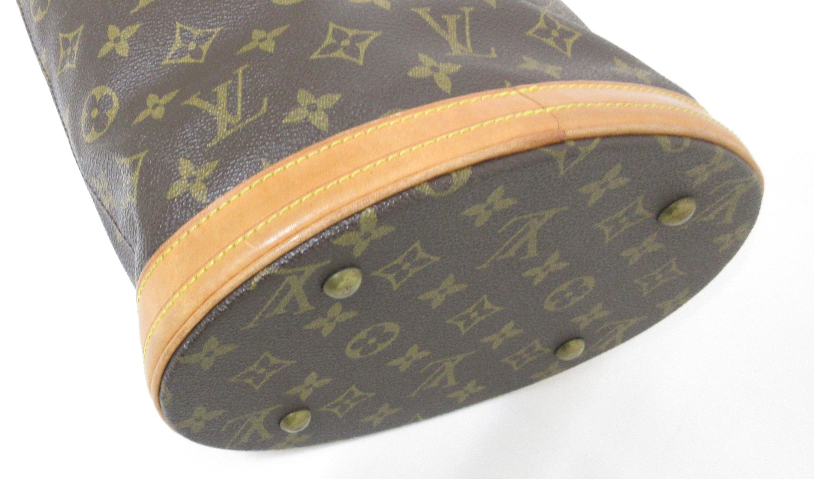 Monogram Bucket Pm — view 6