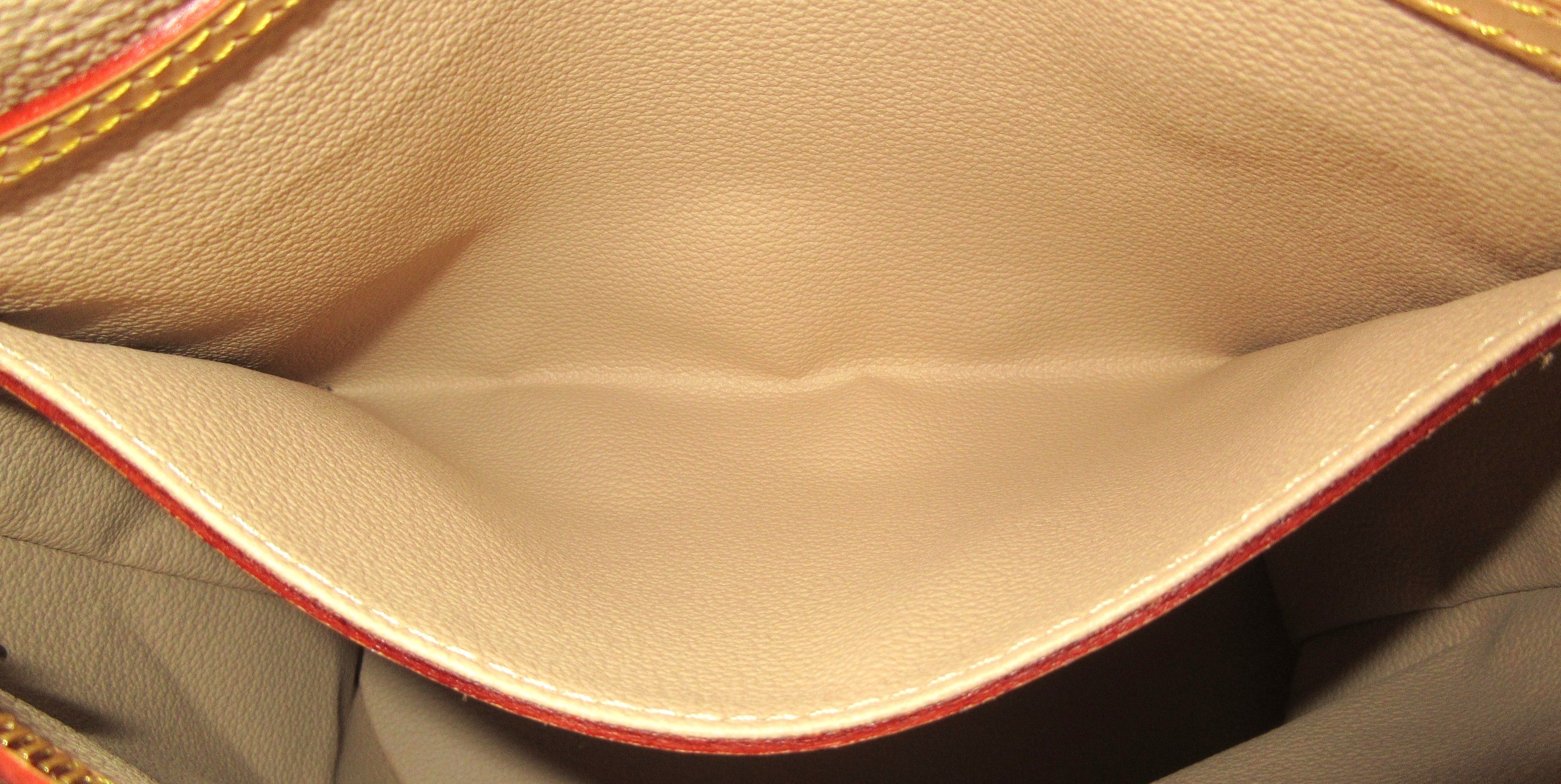 Monogram Bucket Pm — view 10