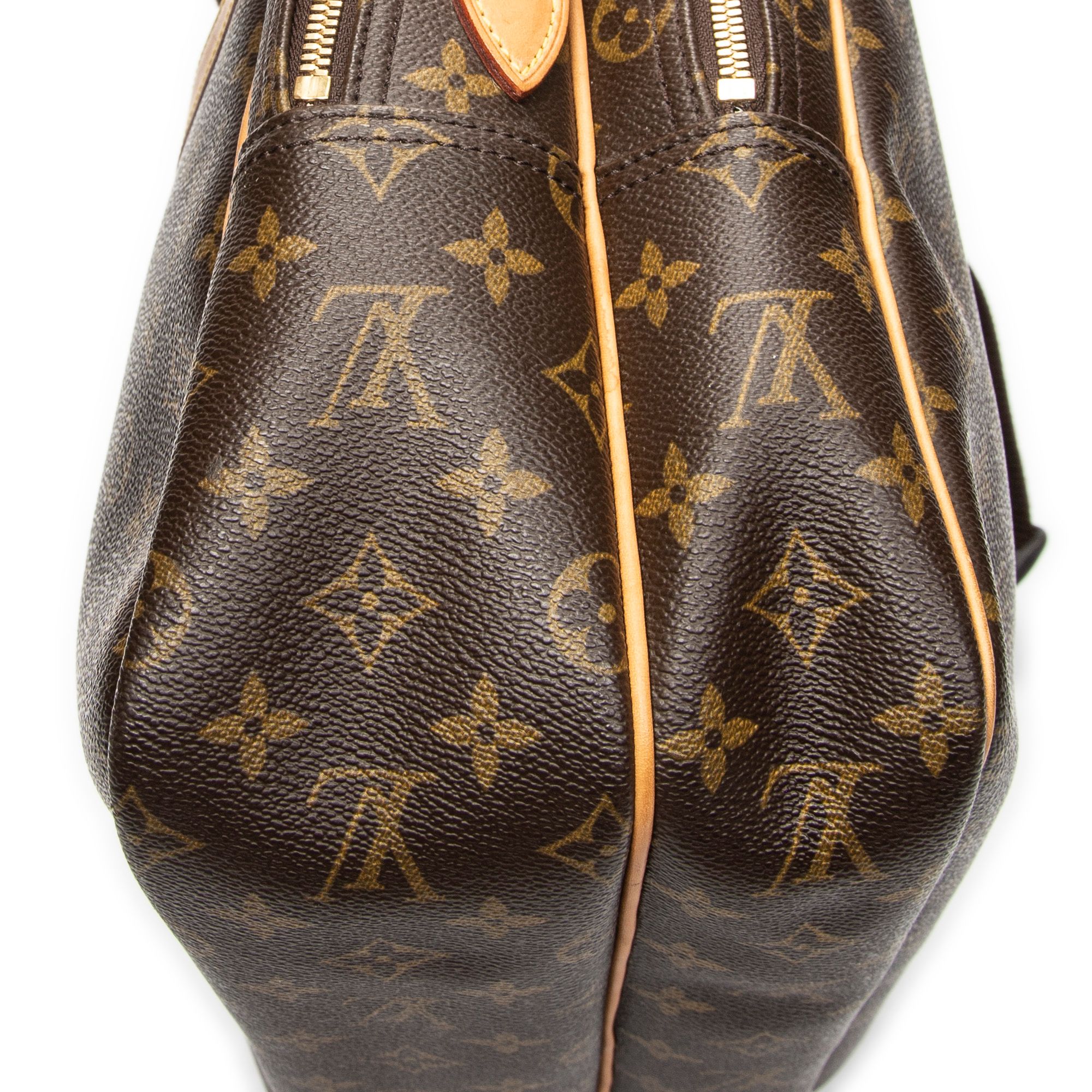 Reporter GM, Monogram — view 8