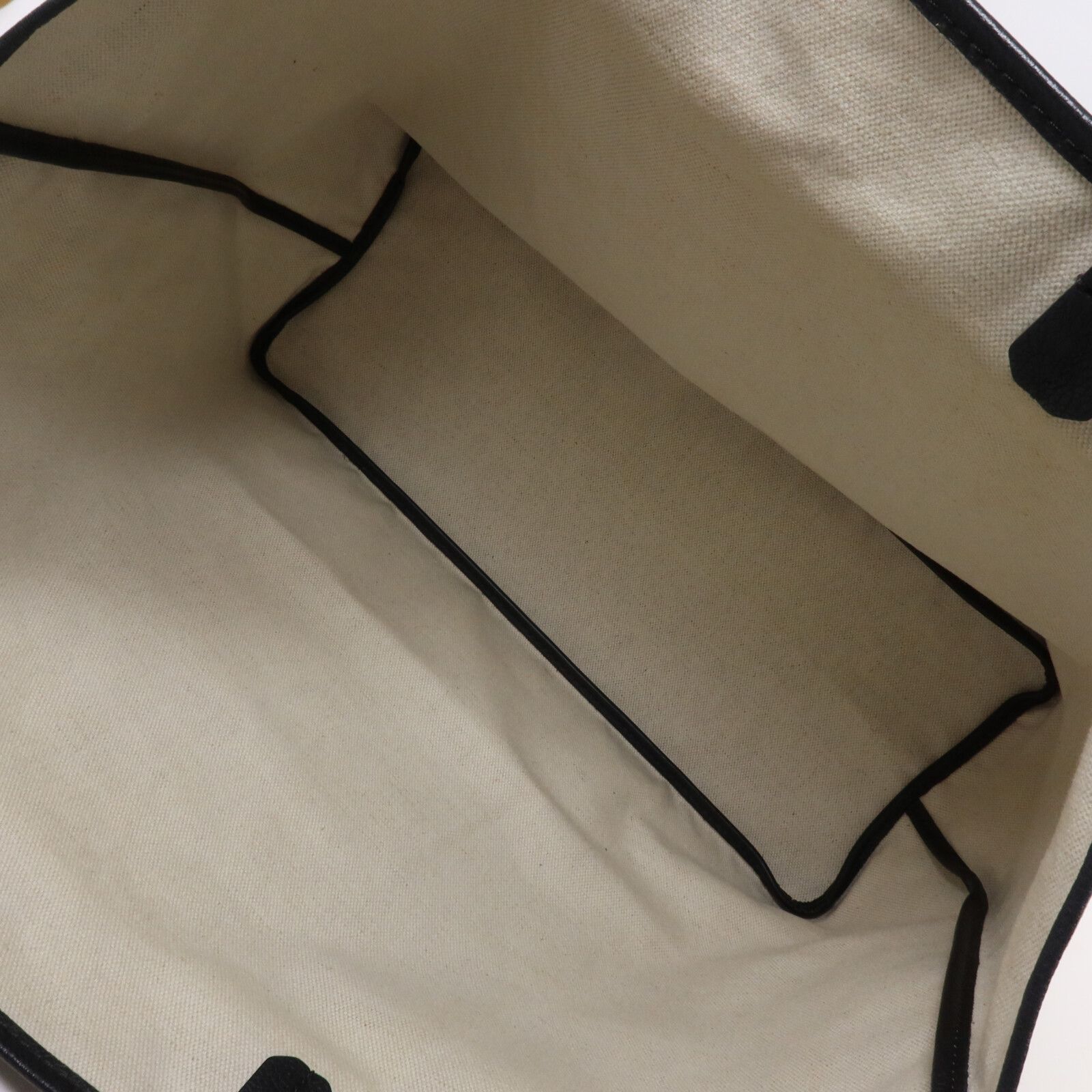 Black Saint Louis GM w/Pouch — view 5