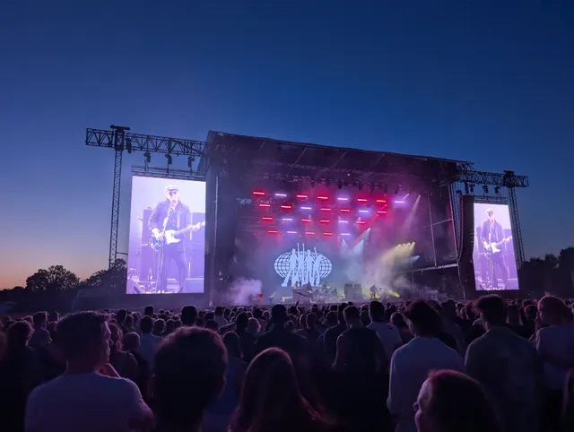 Supergrass at Apps Court Farm, Sun 12 Jul 2026
