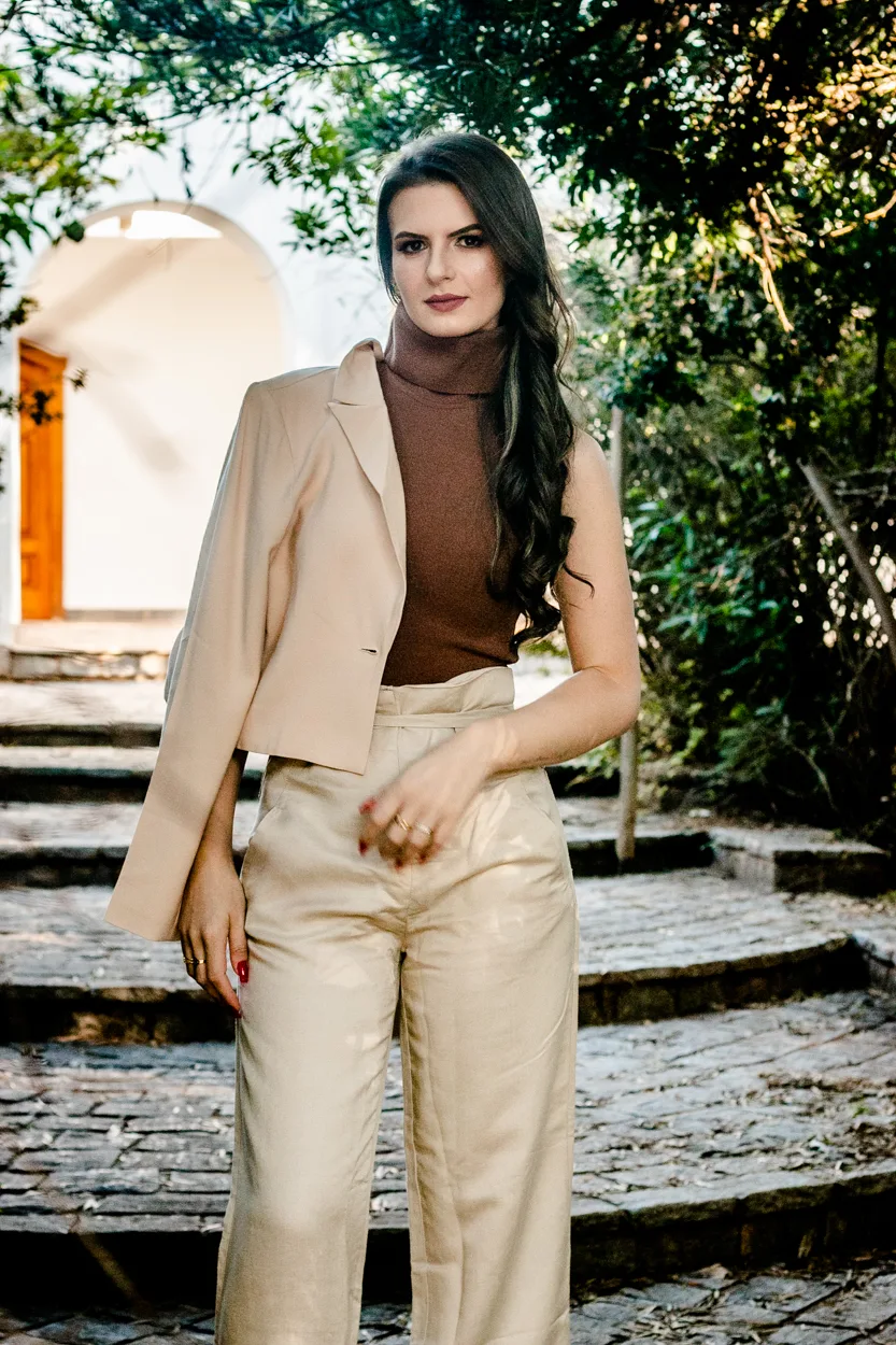 Ensaio Fotográfico — Elegância, Identidade e Presença