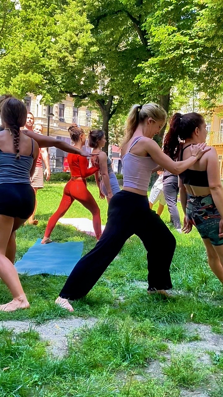 Acroyoga.Match photo 4