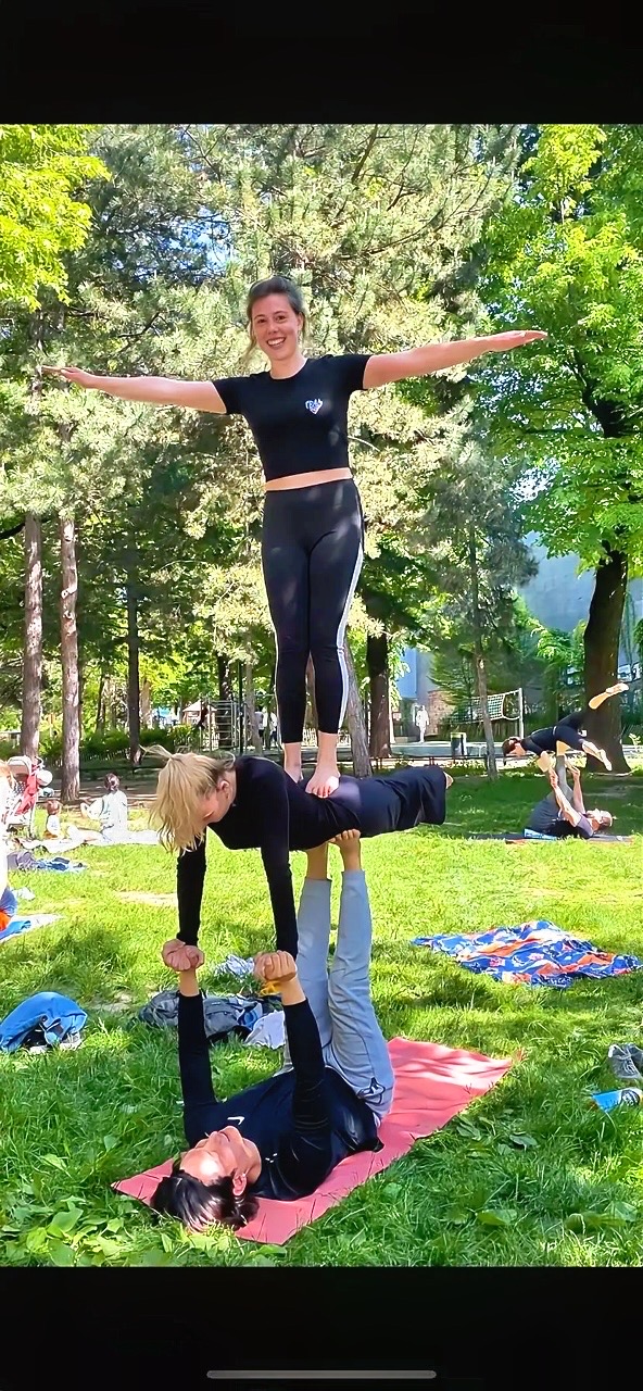 Acroyoga.Match photo 5