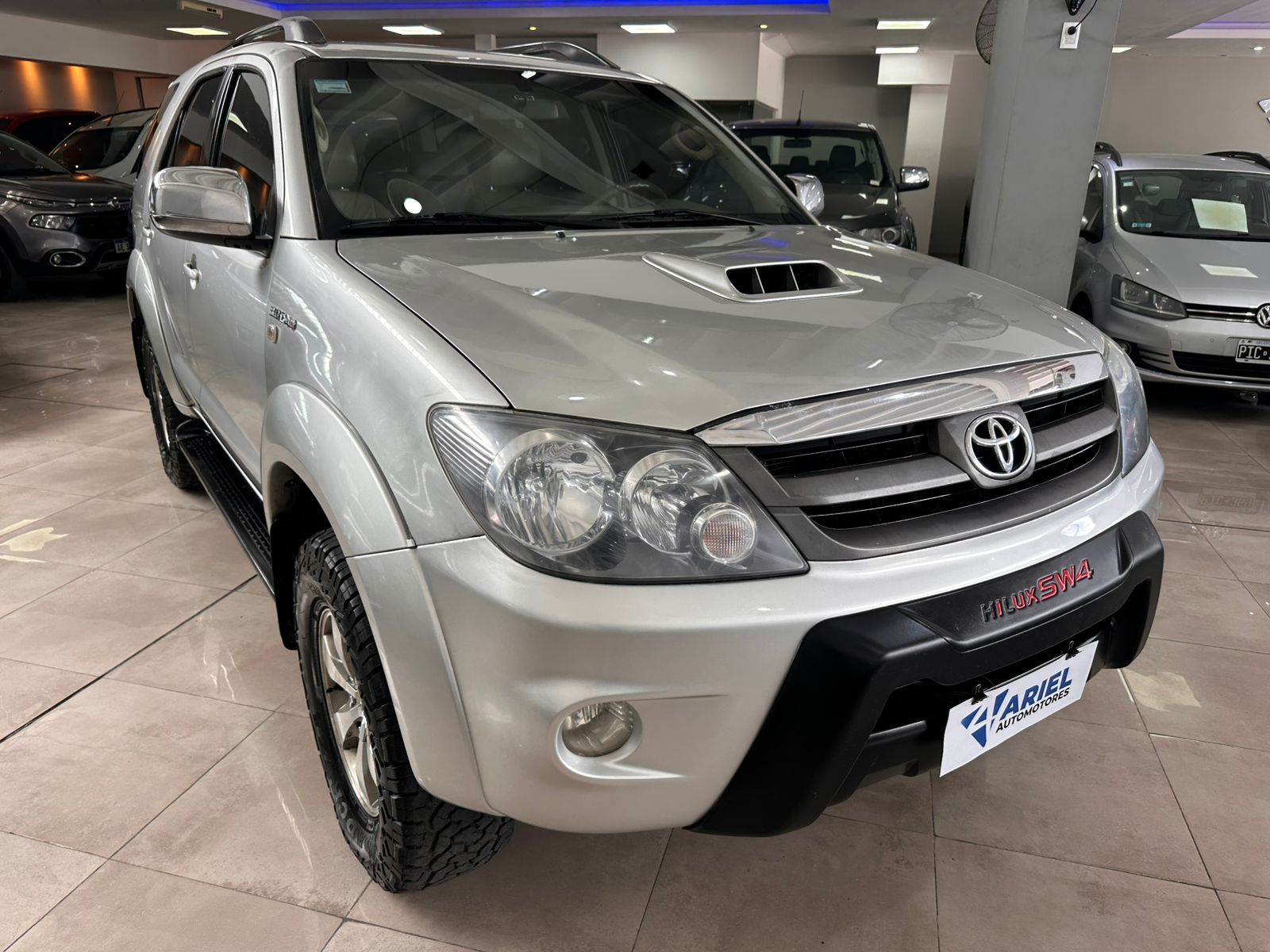 Toyota SW4