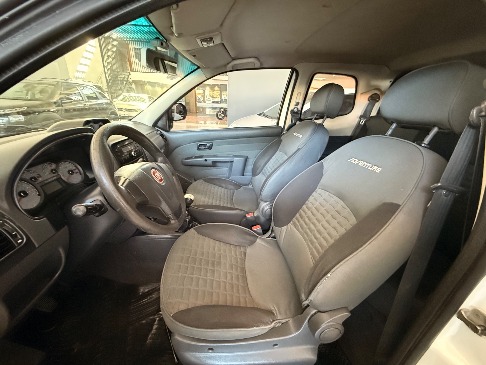 Fiat Strada Adventure 1.6 D/C - Imagen 6