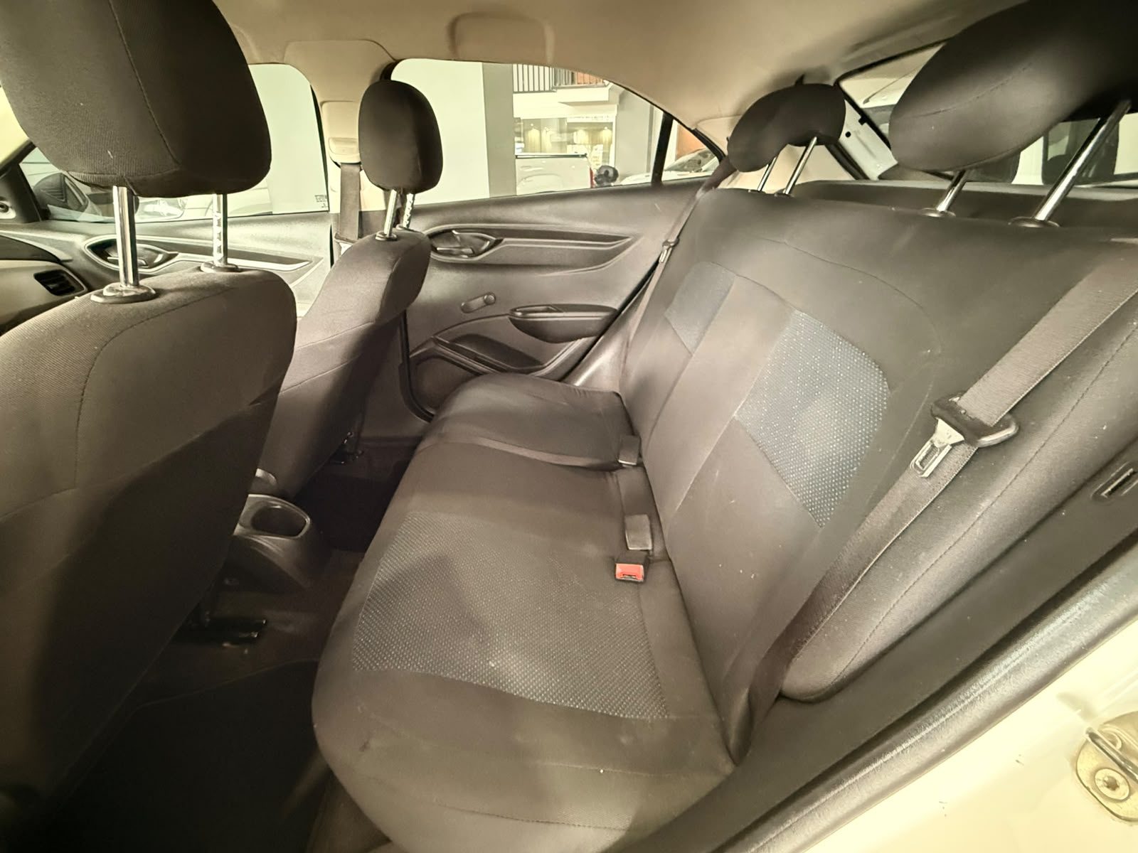 Chevrolet Onix Joy 5P 1.4 N LS - Imagen 8