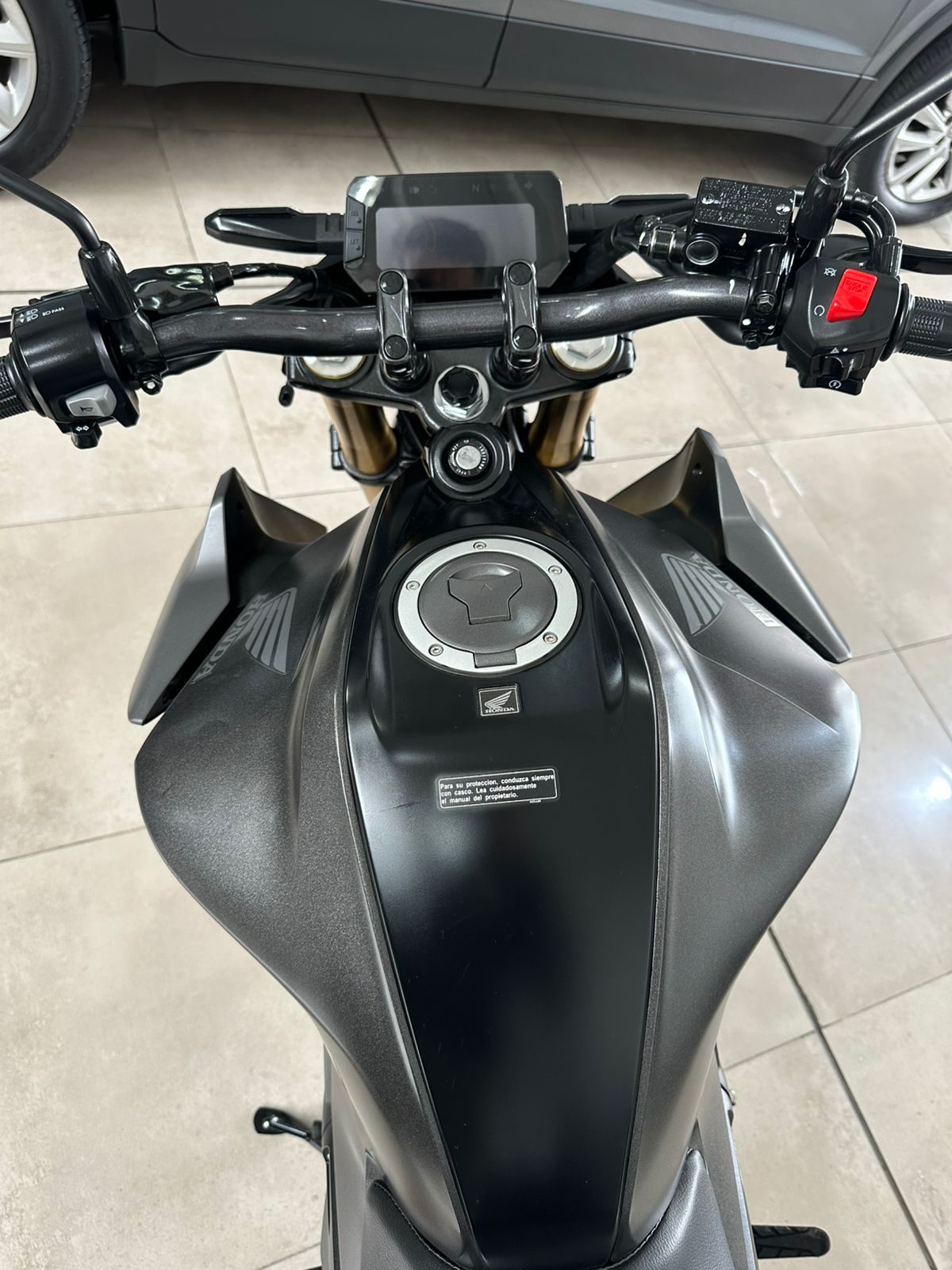 HONDA CB 300 - Imagen 14