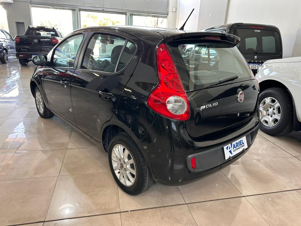 Fiat Palio 1,4 Atractive - Imagen 8