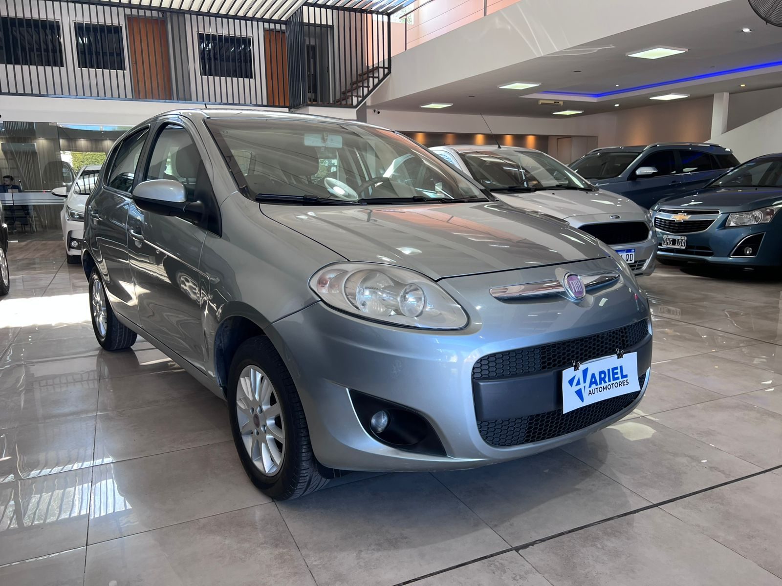 Fiat Palio 1,4 Atractive - Imagen 10