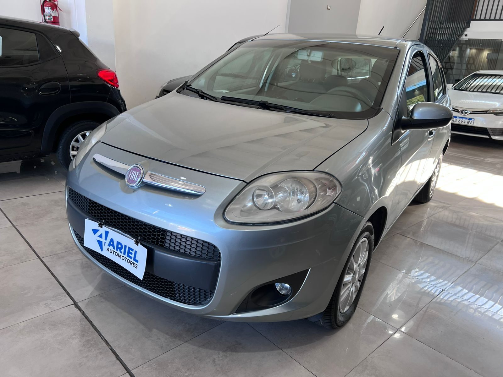 Fiat Palio 1,4 Atractive - Imagen 11