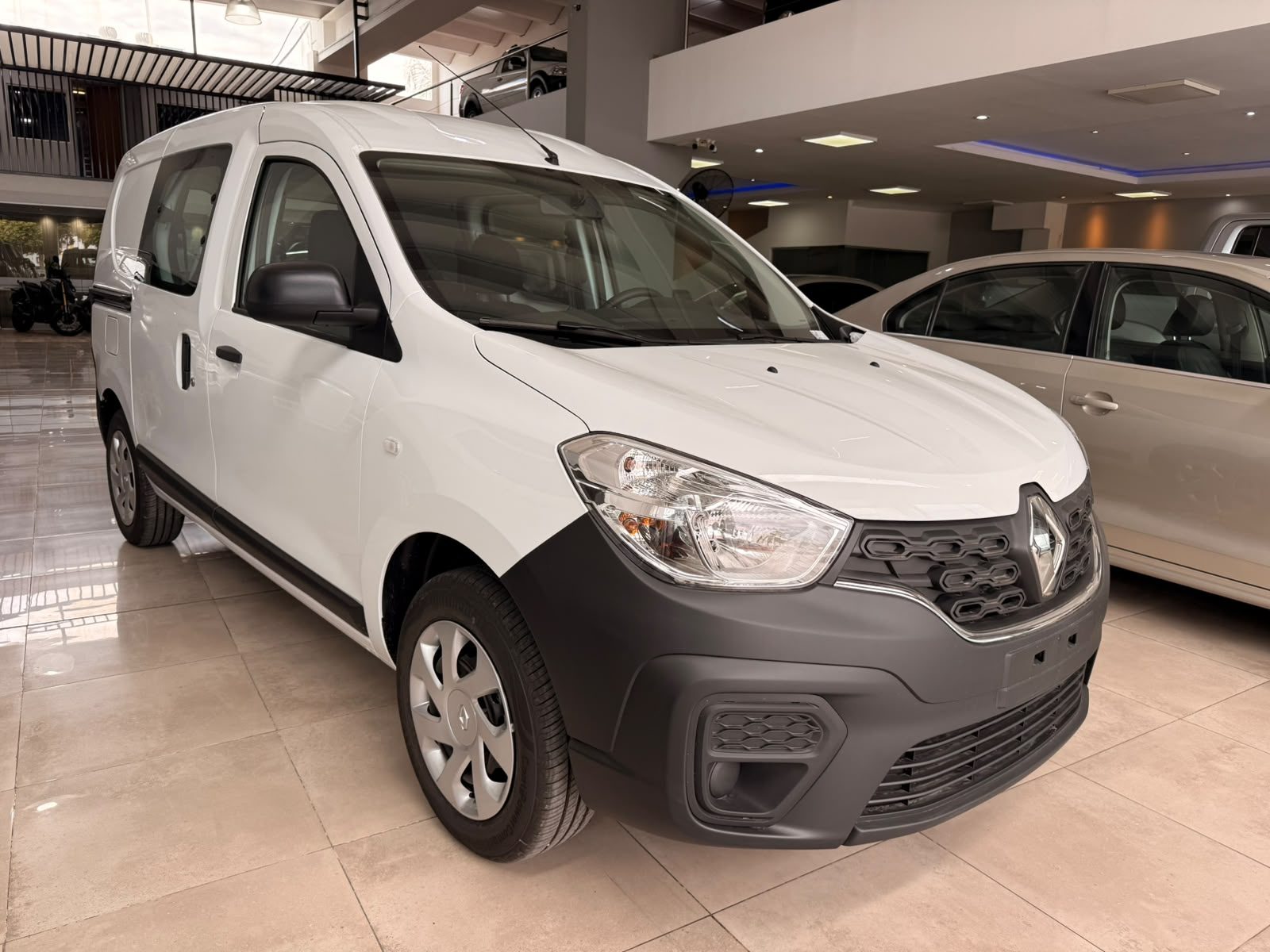 Renault Kangoo Express 5A 1.6 - Imagen 2