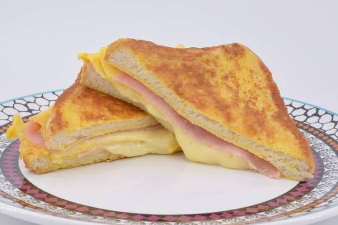 Sandwich de Jamon y queso