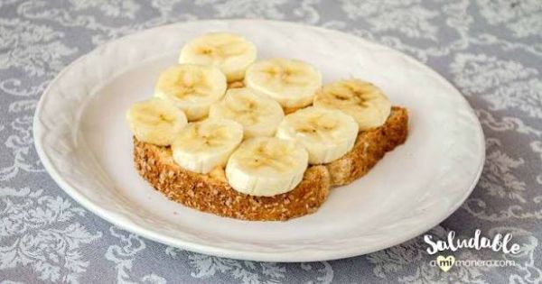 Tostada con plátano
