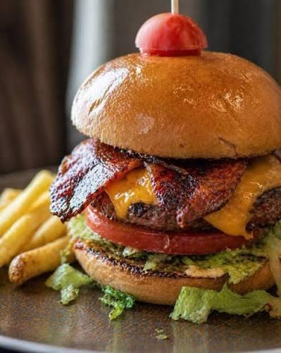 Hamburguesa Casino Royal