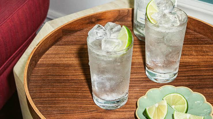 Vodka Tonic