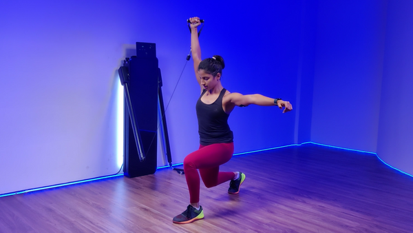 Lunge Hold Shoulder Press