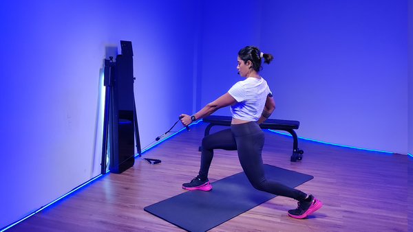 Lunge Position Single Arm Row With Pause