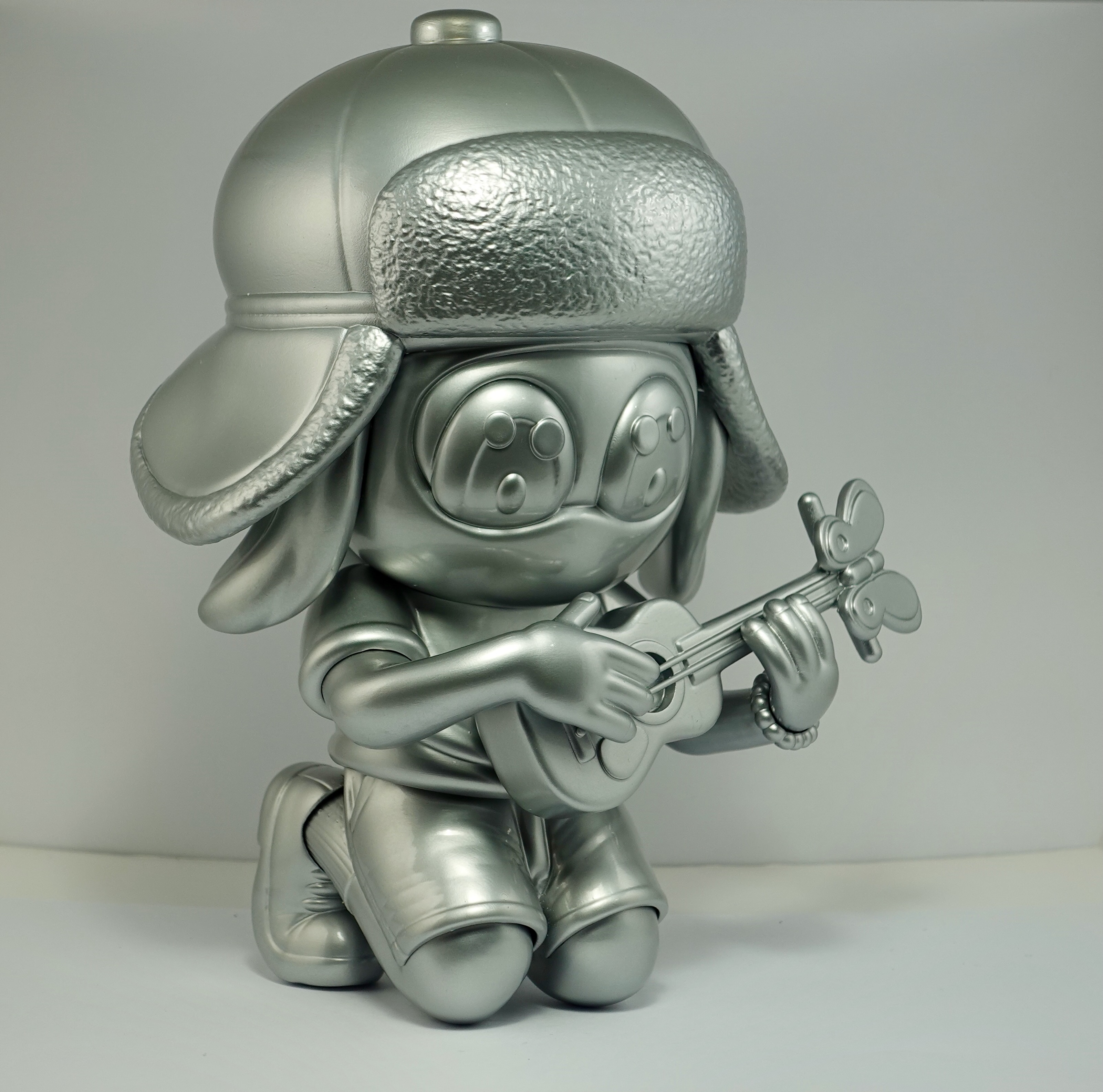 Mute Song Silver sculpture