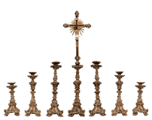 CONJUNTO DE CASTIÇAIS  (7 PEÇAS) COM CRUZ DE 120CM