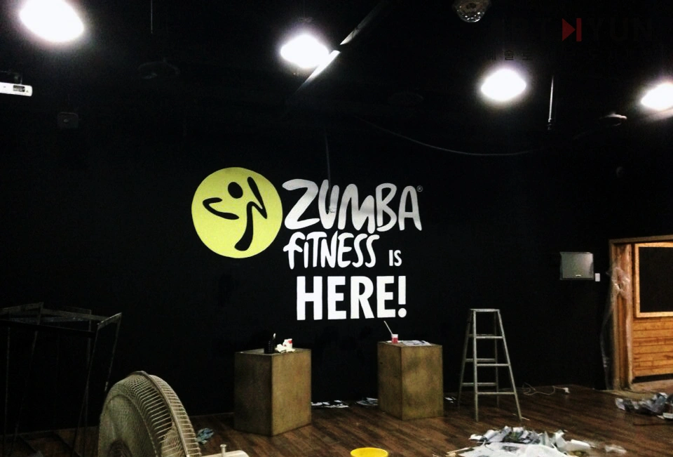 헬스장 내부 인테리어 벽화