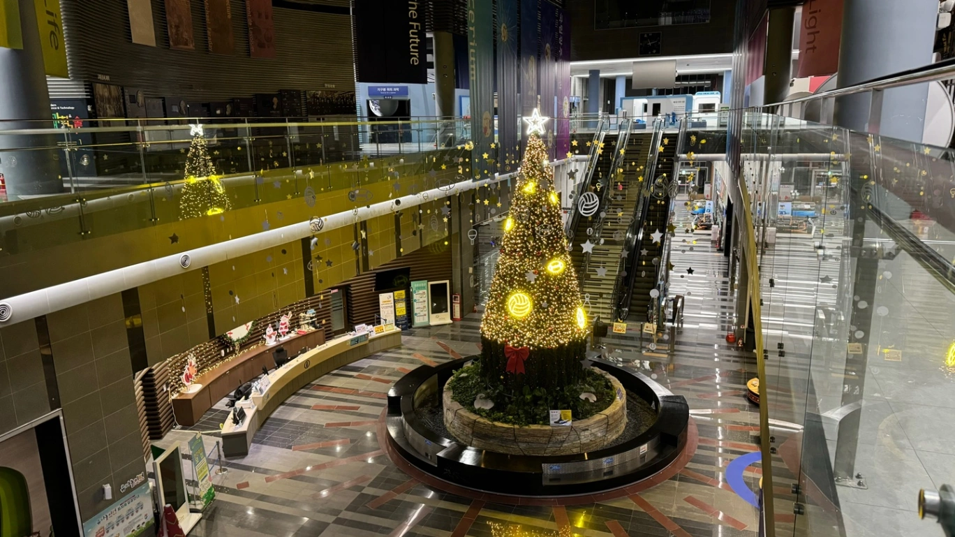 국립광주과학관 2024 크리스마스 · 연말연시 공간조성