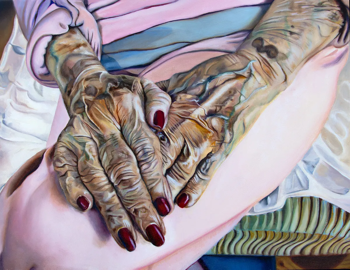 Las Manos de Mama Caro — image 1 of 1
