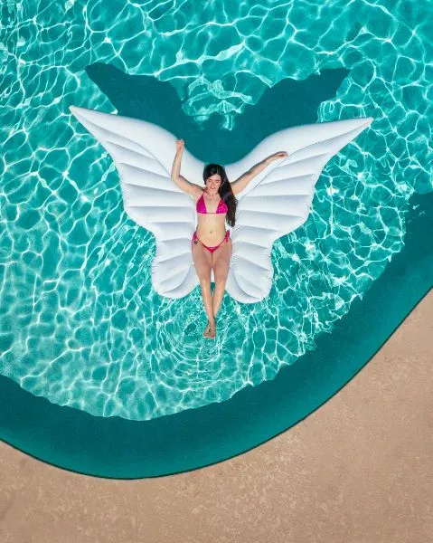 Angel — image 1 of 1