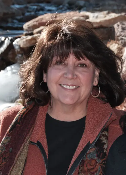 Mary Helsaple