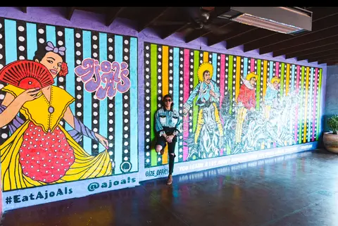 Ize gallery 2