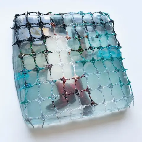 Slitting Cells, Resin Block