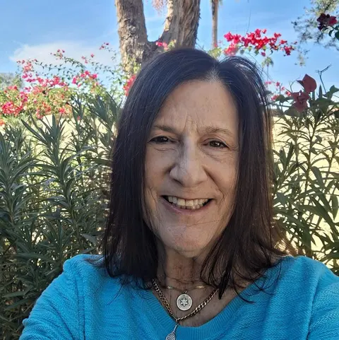 Elaine Fogel