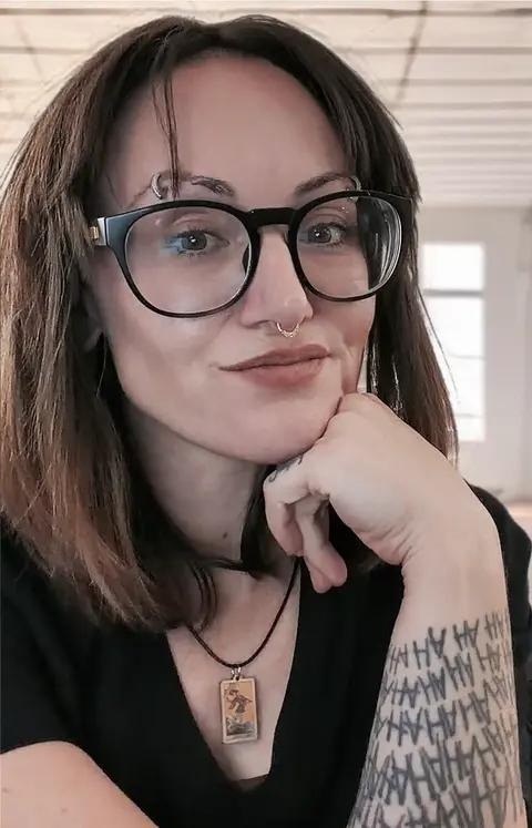 Sarah Shuttleworth