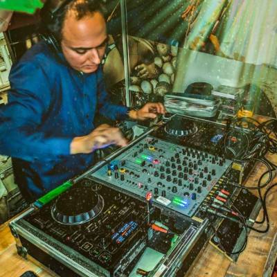 LUCA DAMIANO DJ